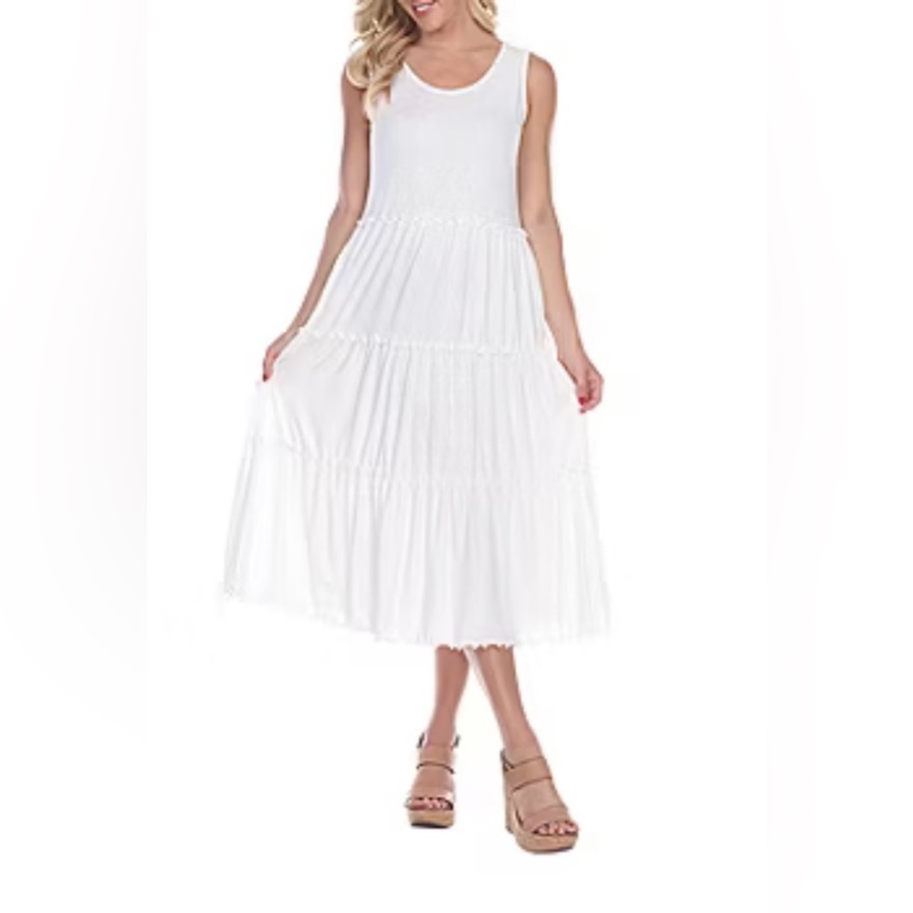 White Mark Classic White Tiered Sleeveless Dress